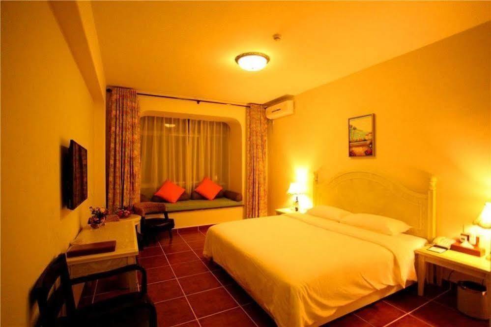 Lingshui Shenzhou Holiday Hotel Buitenkant foto