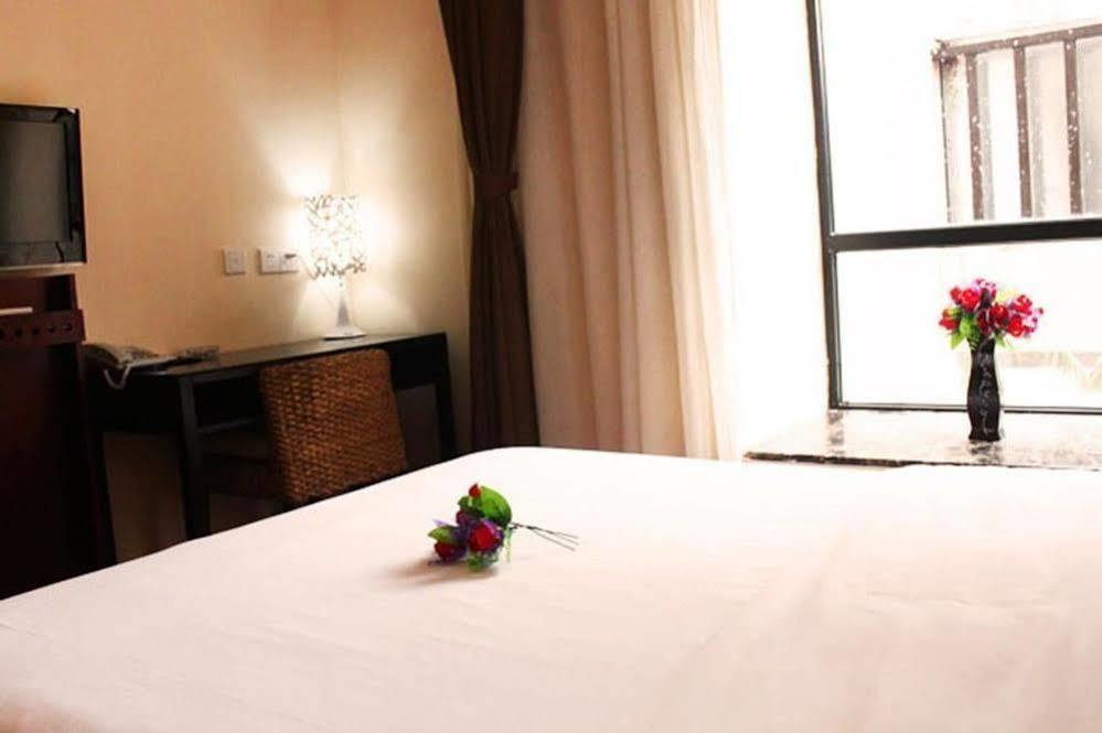 Lingshui Shenzhou Holiday Hotel Buitenkant foto
