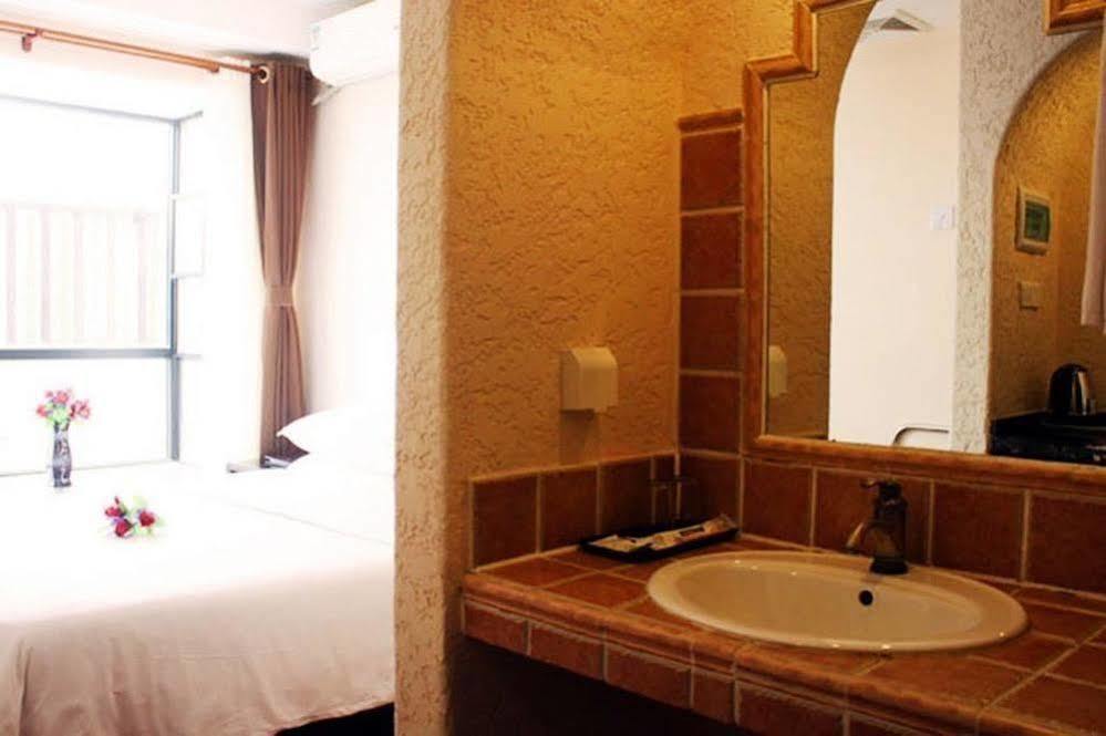 Lingshui Shenzhou Holiday Hotel Buitenkant foto